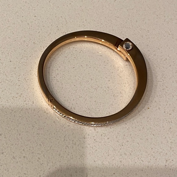 Rose gold Swarovski diamond bangle - Picture 6 of 8